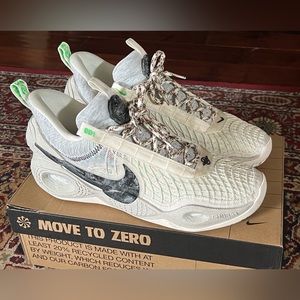 Men’s Nike Cosmic Unity’s (White)